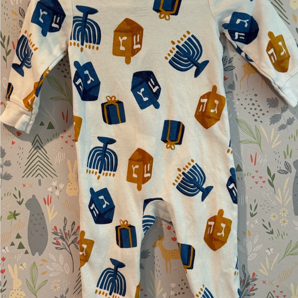Carter’s 6-9 Month Double Zip Footie Hanukkah Pajamas - Picture 2 of 12